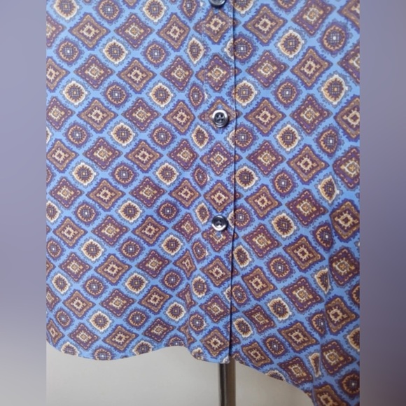 Lands’ End No Iron Supima Button-Up Shirt Women’s Size 8 Geometric Print - Picture 6 of 10